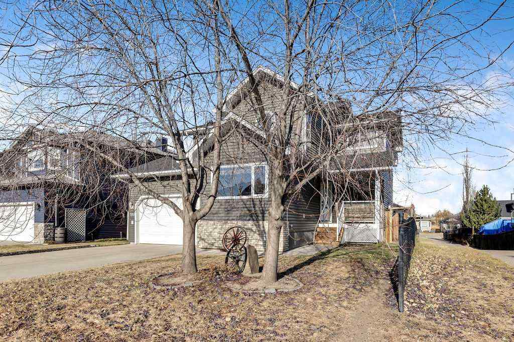 MLS® A2268629 - 100 Hillview Road  in Hillview Estates Strathmore, Residential