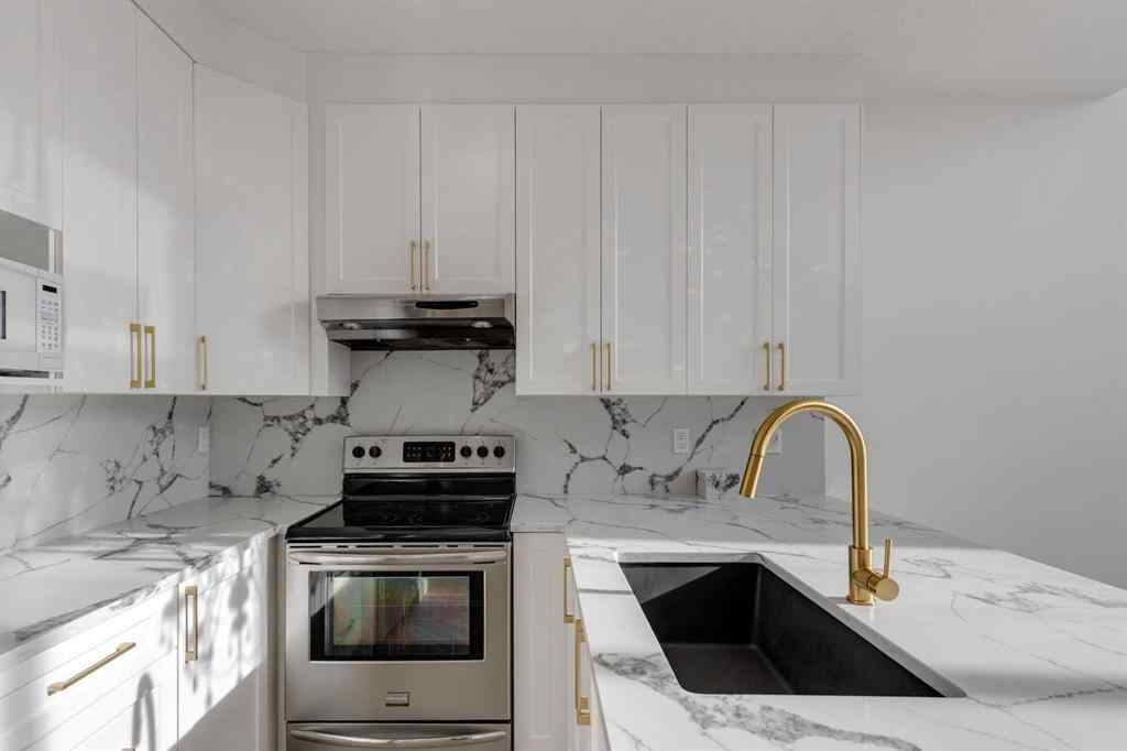 MLS® A2268630 - Unit #403 527 15 Avenue SW in Beltline Calgary, Residential