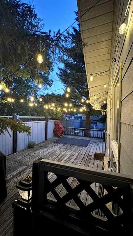 MLS® A2268637 - 726 12B Street N in Senator Buchanan Lethbridge, Residential