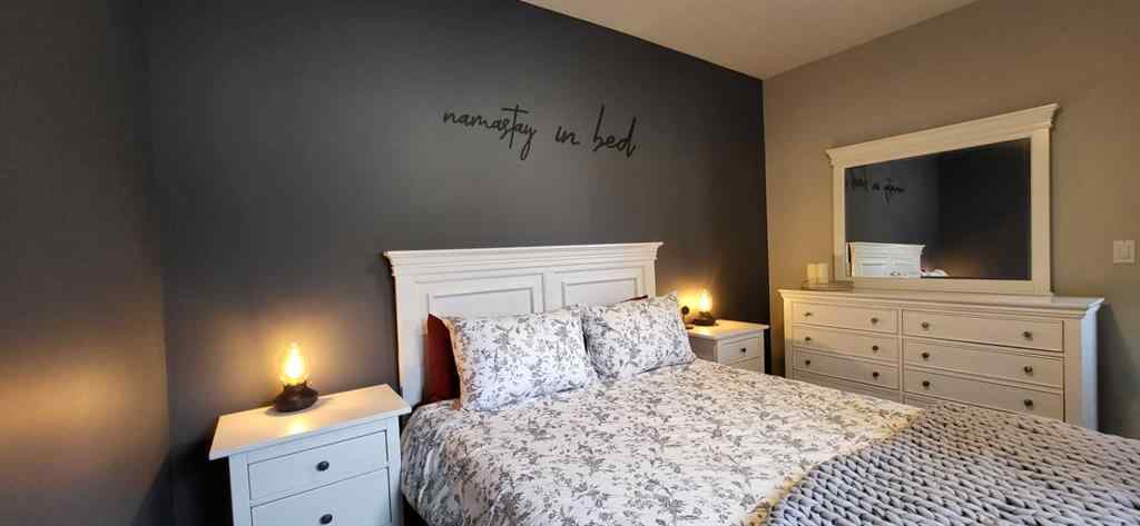 MLS® A2268637 - 726 12B Street N in Senator Buchanan Lethbridge, Residential