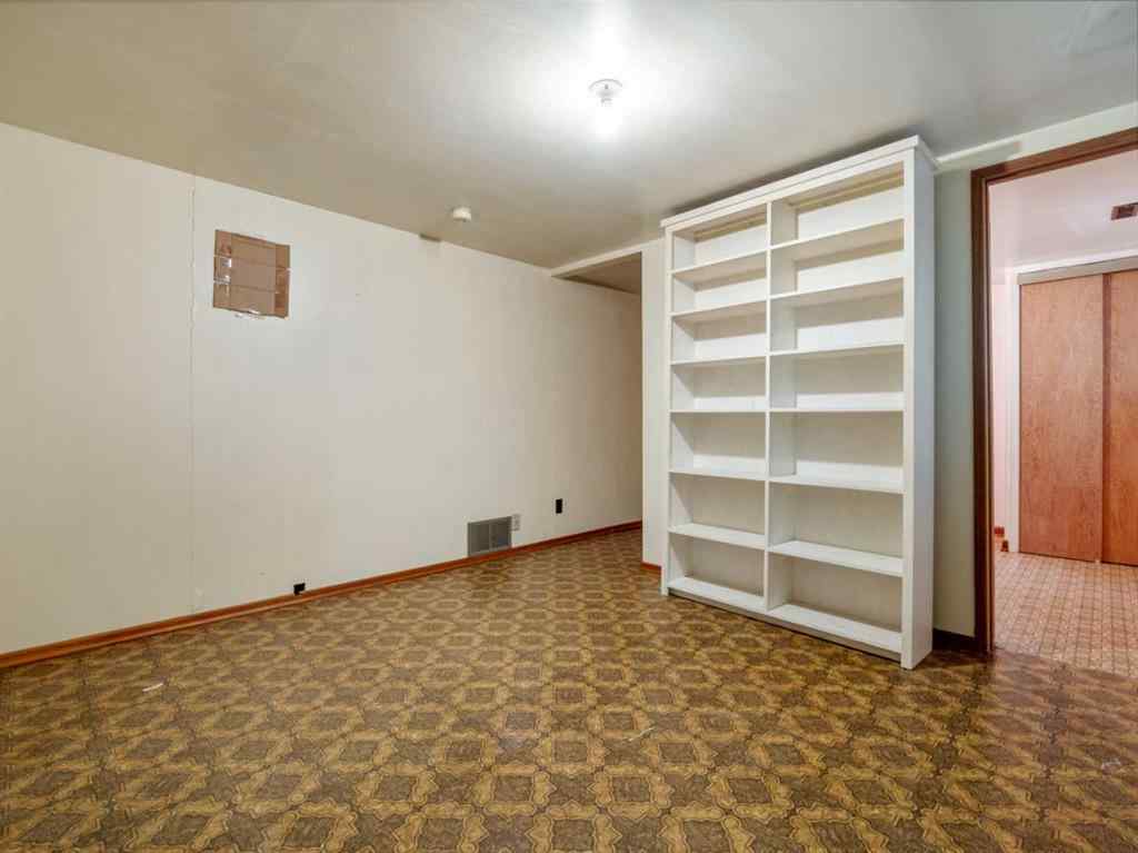 MLS® A2268639 - 609 Stafford Drive  in Staffordville Lethbridge, Residential