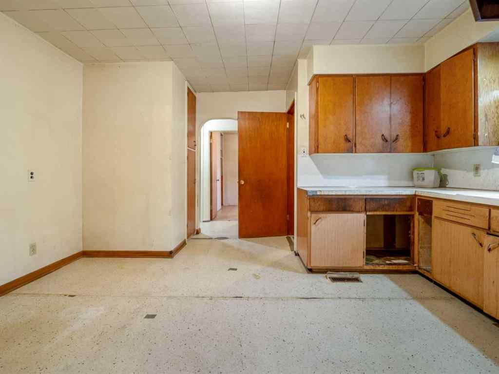 MLS® A2268639 - 609 Stafford Drive  in Staffordville Lethbridge, Residential