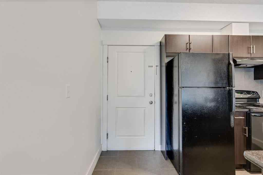 MLS&reg; # A2268642 - Unit #206 3950 46 Avenue NW in Varsity Calgary, Residential Open Houses