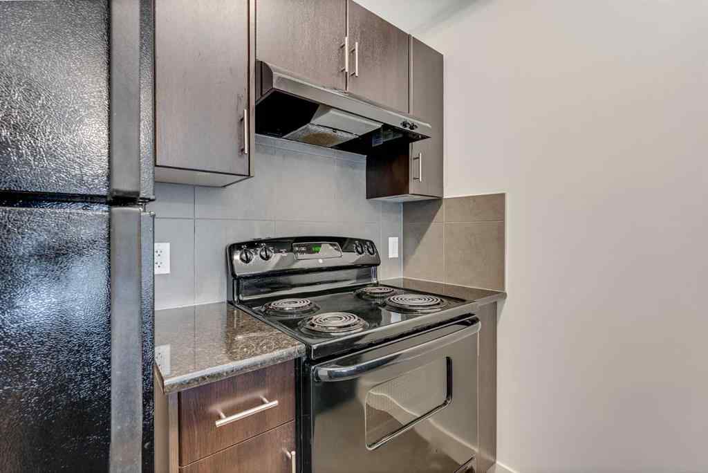 MLS&reg; # A2268642 - Unit #206 3950 46 Avenue NW in Varsity Calgary, Residential Open Houses