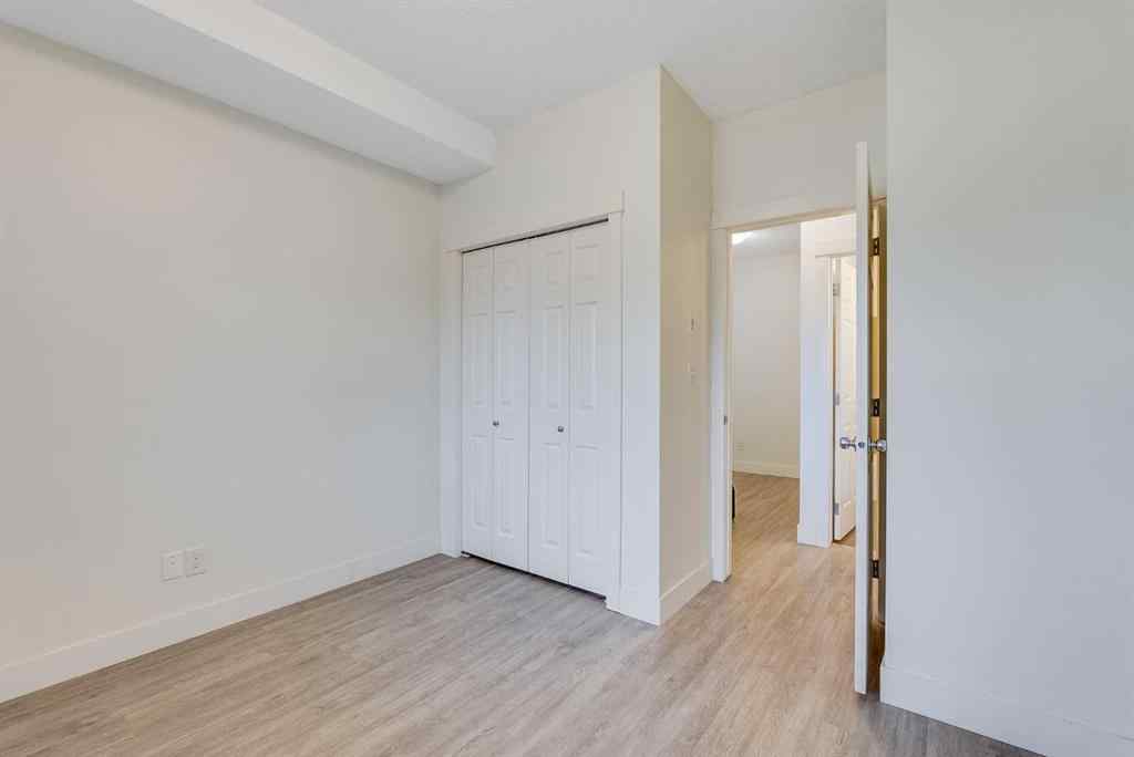 MLS&reg; # A2268642 - Unit #206 3950 46 Avenue NW in Varsity Calgary, Residential Open Houses