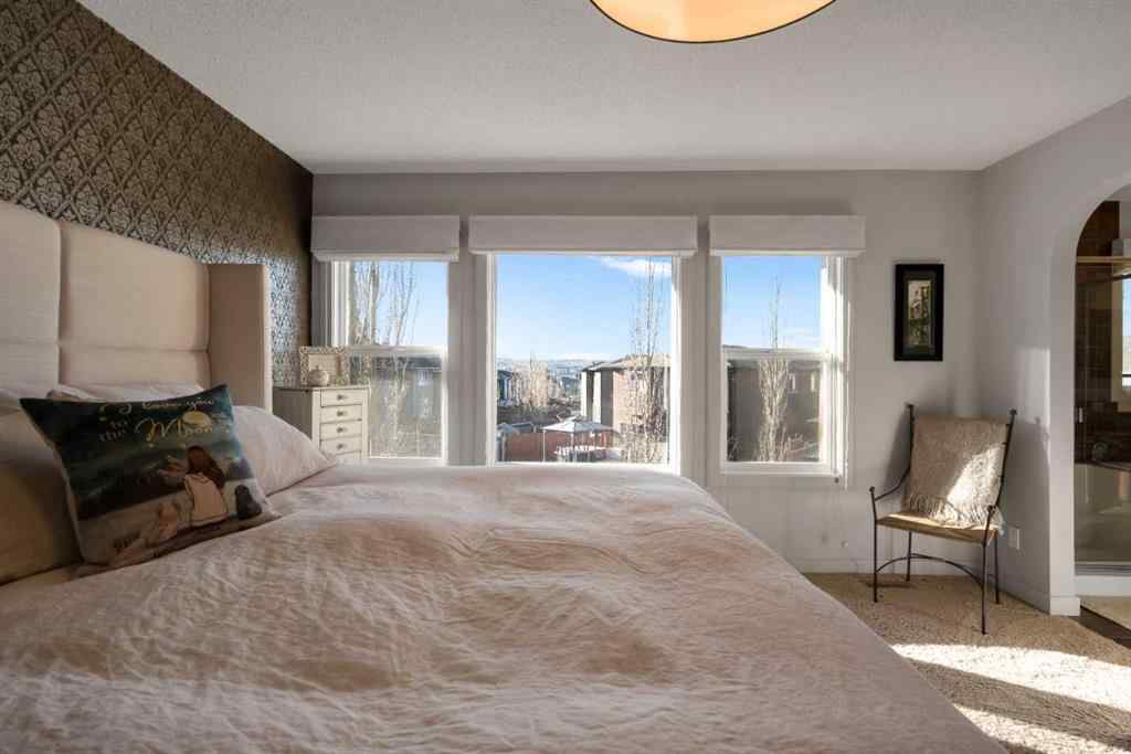 MLS® A2268648 - 281 Evanspark Gardens NW in Evanston Calgary, Residential