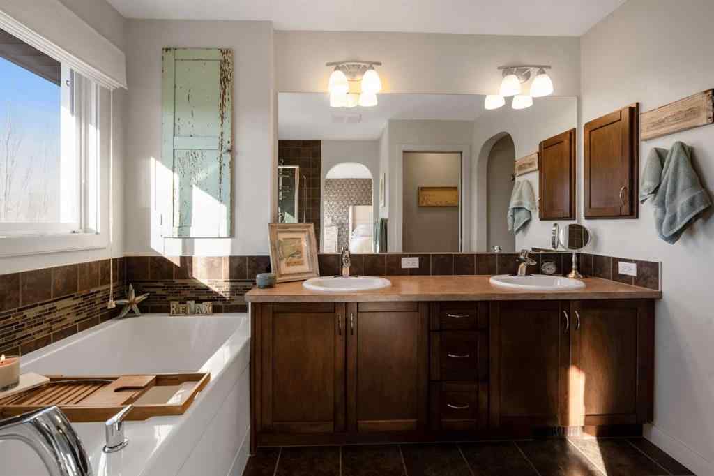 MLS® A2268648 - 281 Evanspark Gardens NW in Evanston Calgary, Residential