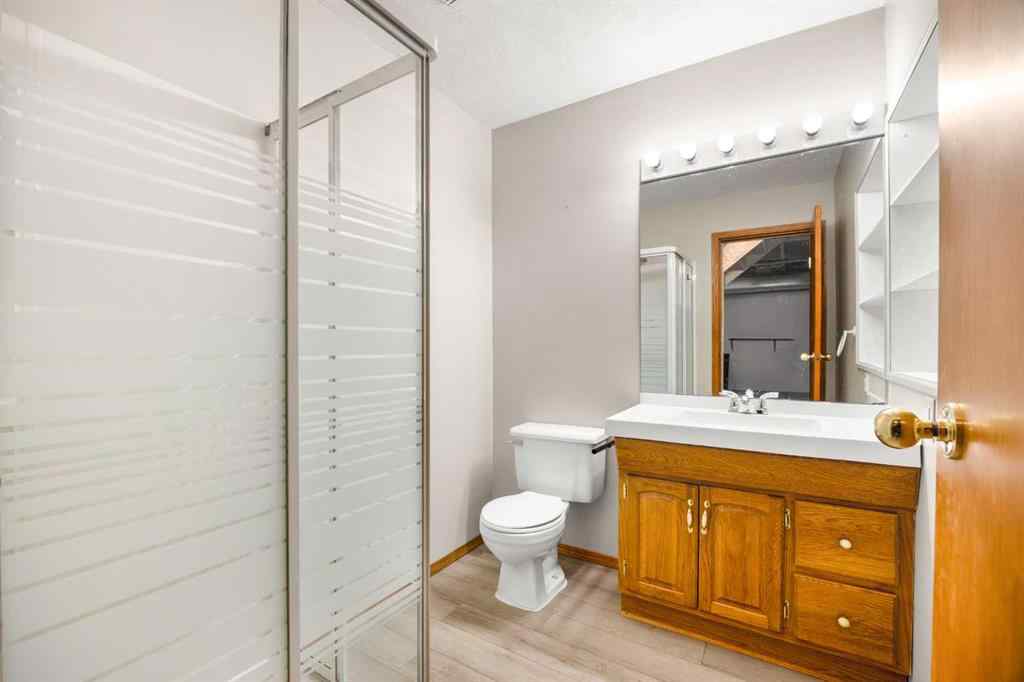 MLS® A2268665 - 650 Sandringham Place NW in Sandstone Valley Calgary, Residential