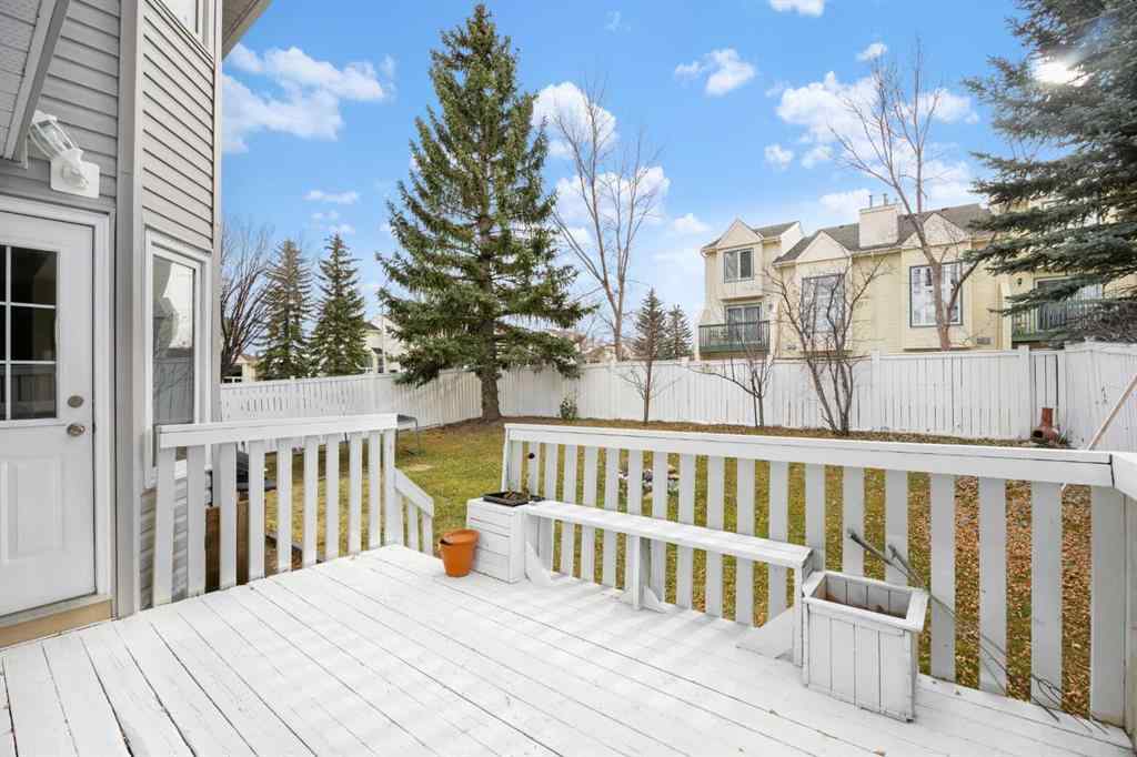 MLS® A2268665 - 650 Sandringham Place NW in Sandstone Valley Calgary, Residential