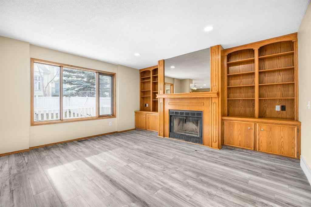MLS® A2268665 - 650 Sandringham Place NW in Sandstone Valley Calgary, Residential