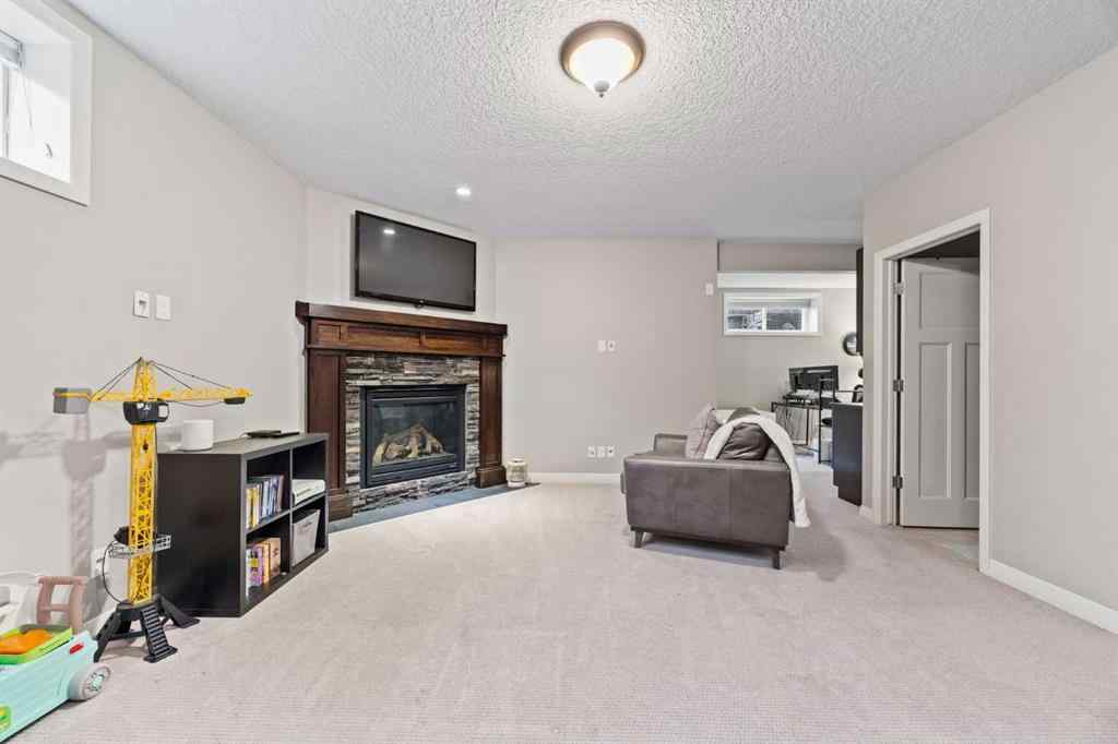MLS® A2268676 - 40 Chaparral Valley Green SE in Chaparral Calgary, Residential