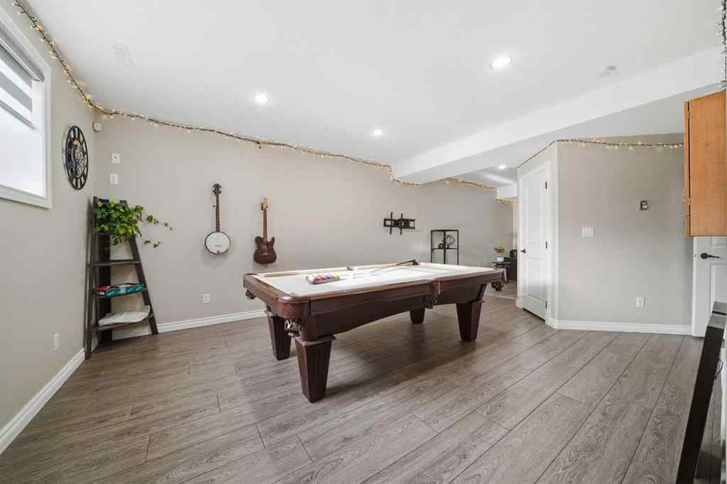 MLS&reg; # A2268678 - 9 Woodbine Close  in Harvest Meadows Blackfalds, Residential Open Houses