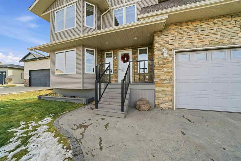 MLS&reg; # A2268678 - 9 Woodbine Close  in Harvest Meadows Blackfalds, Residential Open Houses