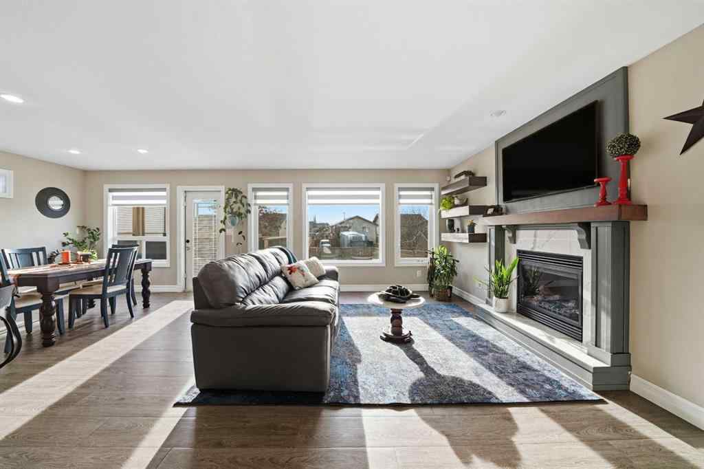 MLS&reg; # A2268678 - 9 Woodbine Close  in Harvest Meadows Blackfalds, Residential Open Houses