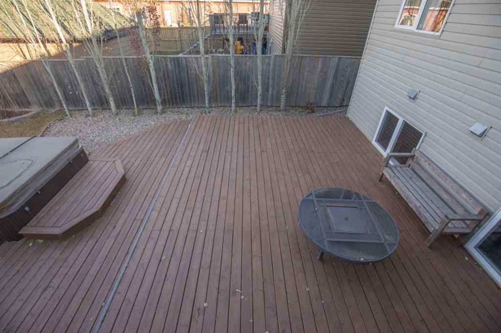 MLS® A2268679 - 2 Holbrook Place   in Hewlett Park Sylvan Lake, Residential