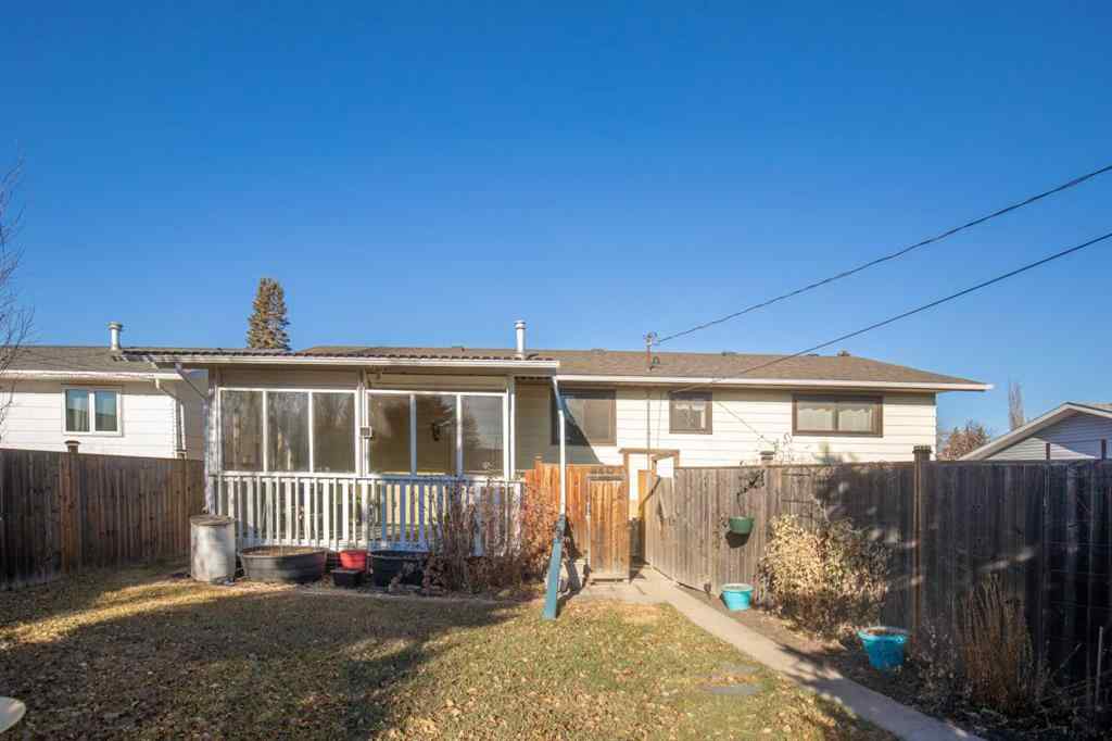 MLS® A2268686 - 5709 55th Avenue   in Downtown Lacombe Lacombe, Residential