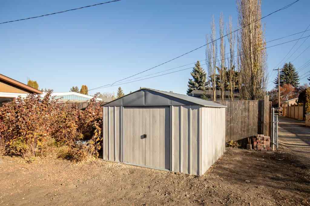 MLS® A2268686 - 5709 55th Avenue   in Downtown Lacombe Lacombe, Residential