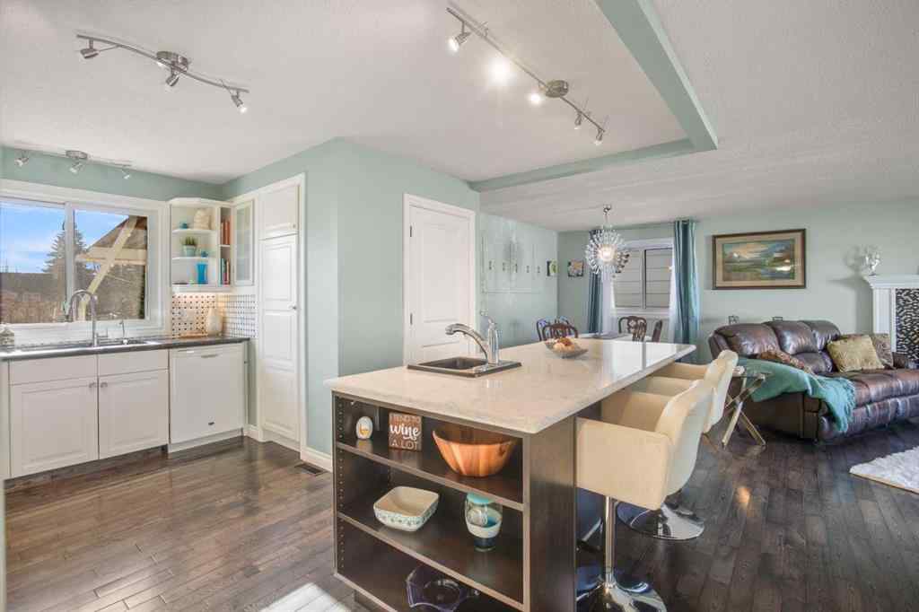 MLS® A2268686 - 5709 55th Avenue   in Downtown Lacombe Lacombe, Residential