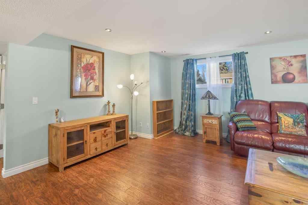 MLS® A2268686 - 5709 55th Avenue   in Downtown Lacombe Lacombe, Residential