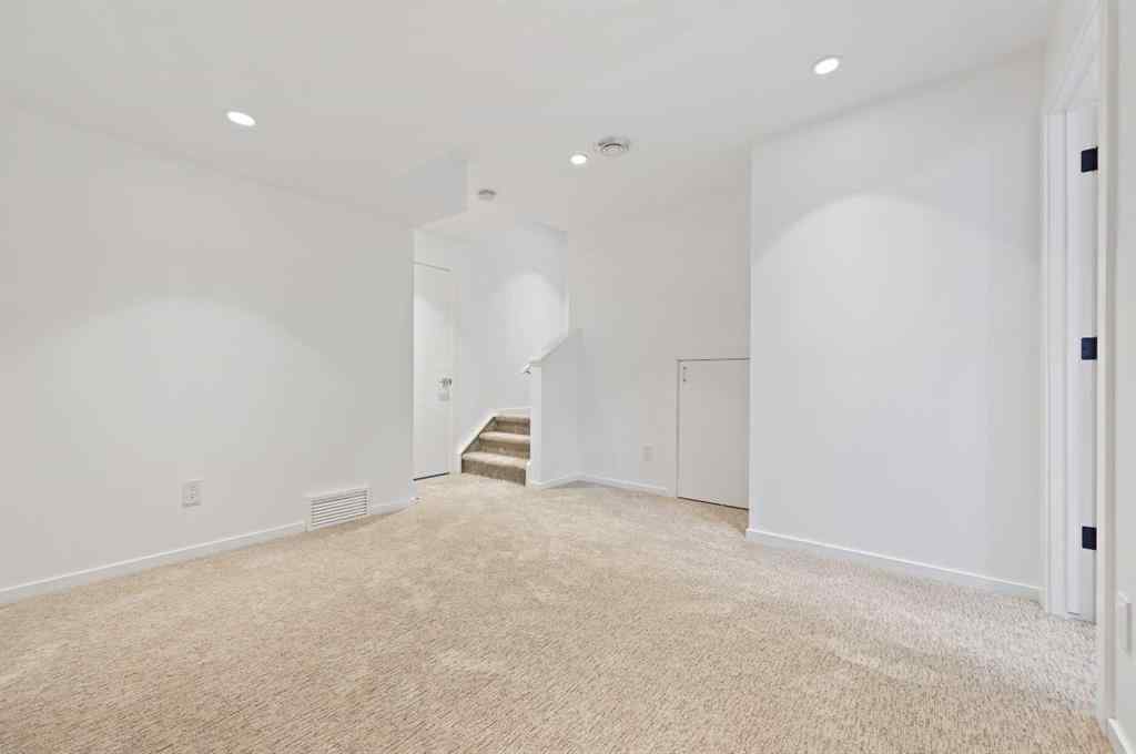 MLS® A2268693 - 3569 19 Avenue SW in Killarney/Glengarry Calgary, Residential