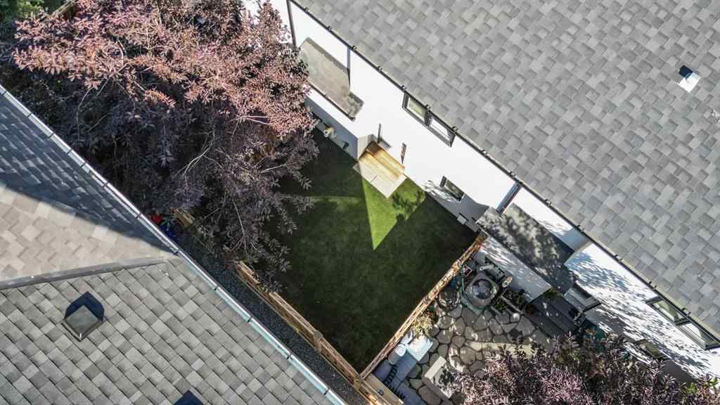 MLS® A2268693 - 3569 19 Avenue SW in Killarney/Glengarry Calgary, Residential