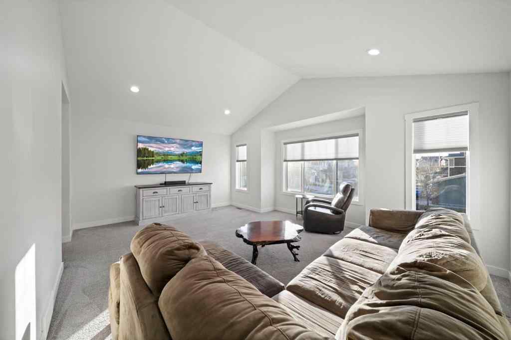 MLS® A2268701 - 50 Bayview Circle SW in Bayview Airdrie, Residential