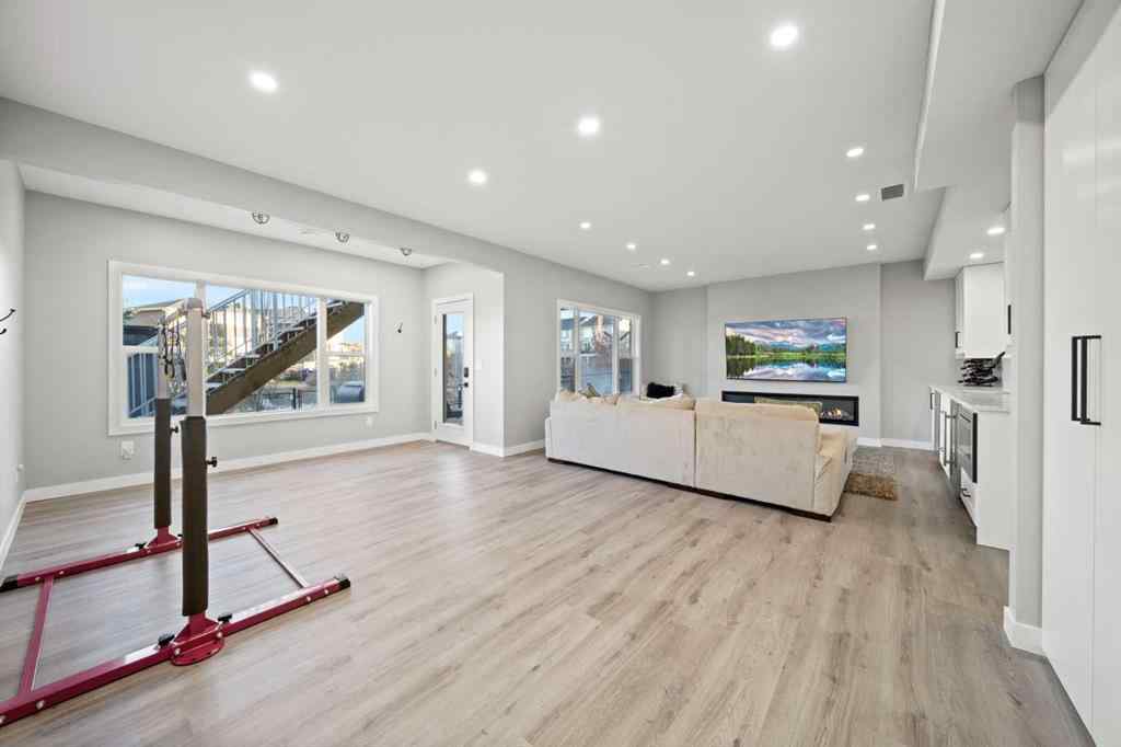 MLS® A2268701 - 50 Bayview Circle SW in Bayview Airdrie, Residential