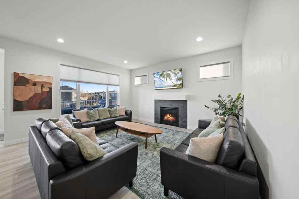 MLS® A2268701 - 50 Bayview Circle SW in Bayview Airdrie, Residential