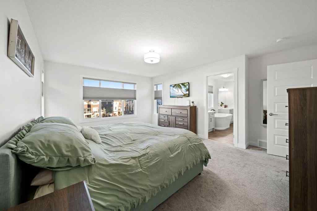 MLS® A2268701 - 50 Bayview Circle SW in Bayview Airdrie, Residential