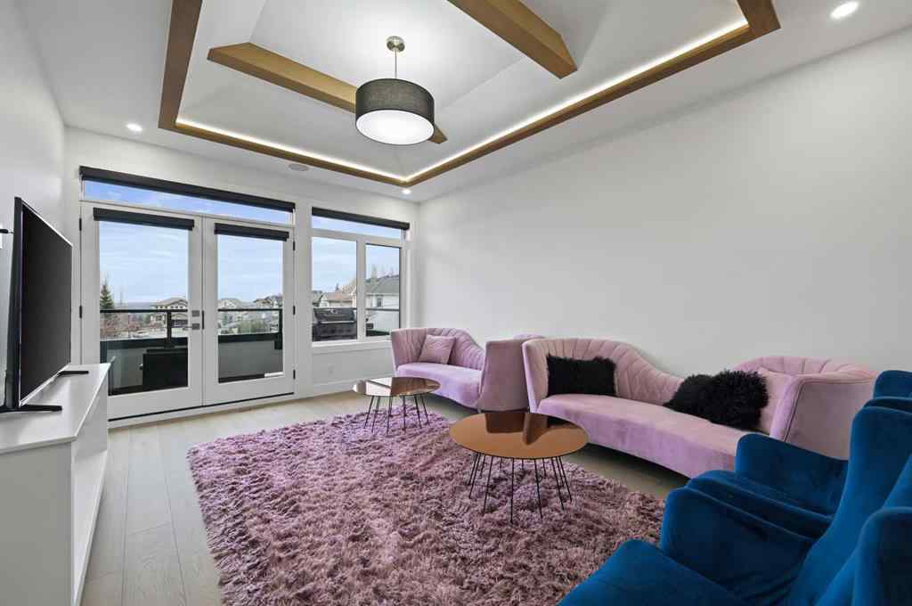 MLS® A2268715 - 7250 Elkton Drive SW in Springbank Hill Calgary, Residential