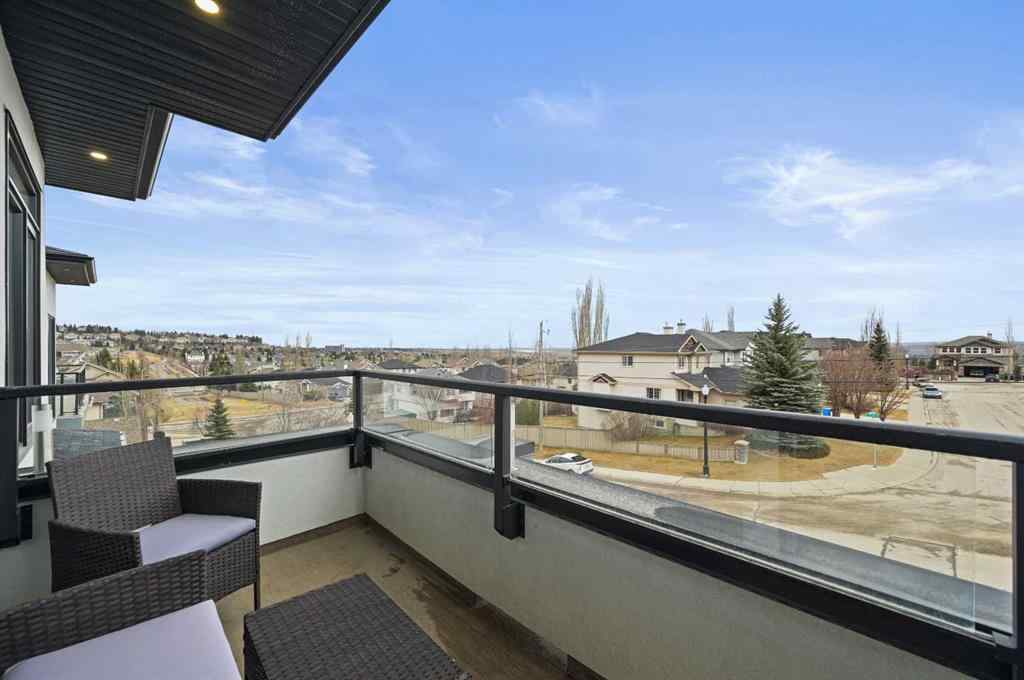 MLS® A2268715 - 7250 Elkton Drive SW in Springbank Hill Calgary, Residential