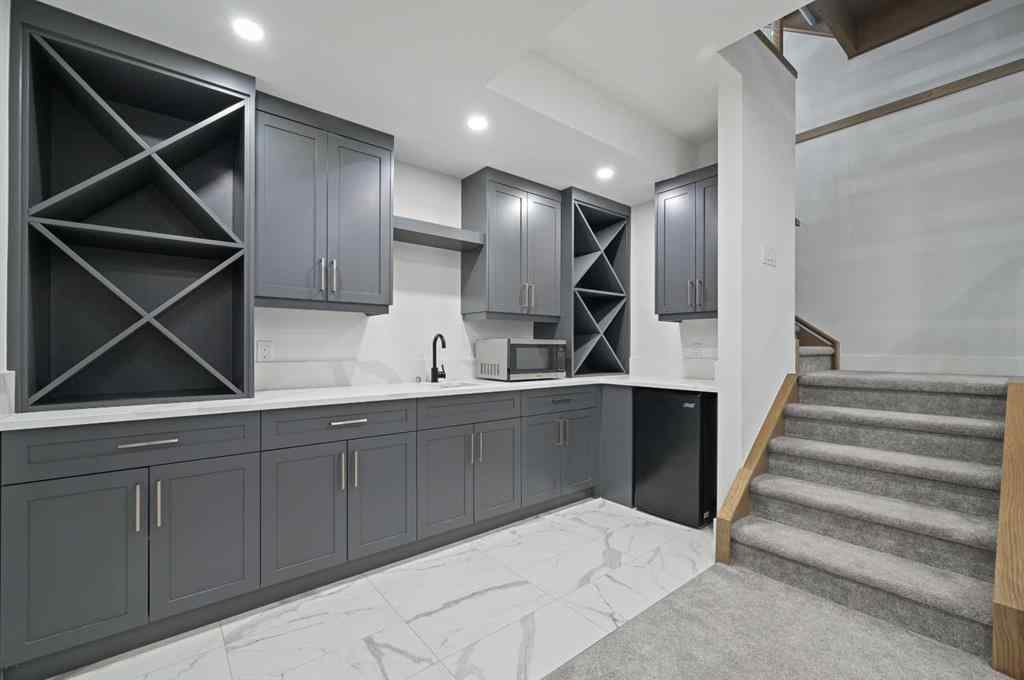 MLS® A2268715 - 7250 Elkton Drive SW in Springbank Hill Calgary, Residential