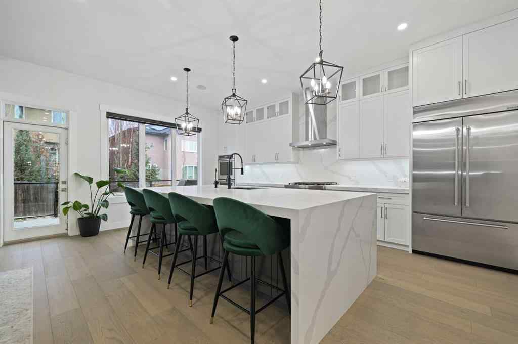 MLS® A2268715 - 7250 Elkton Drive SW in Springbank Hill Calgary, Residential