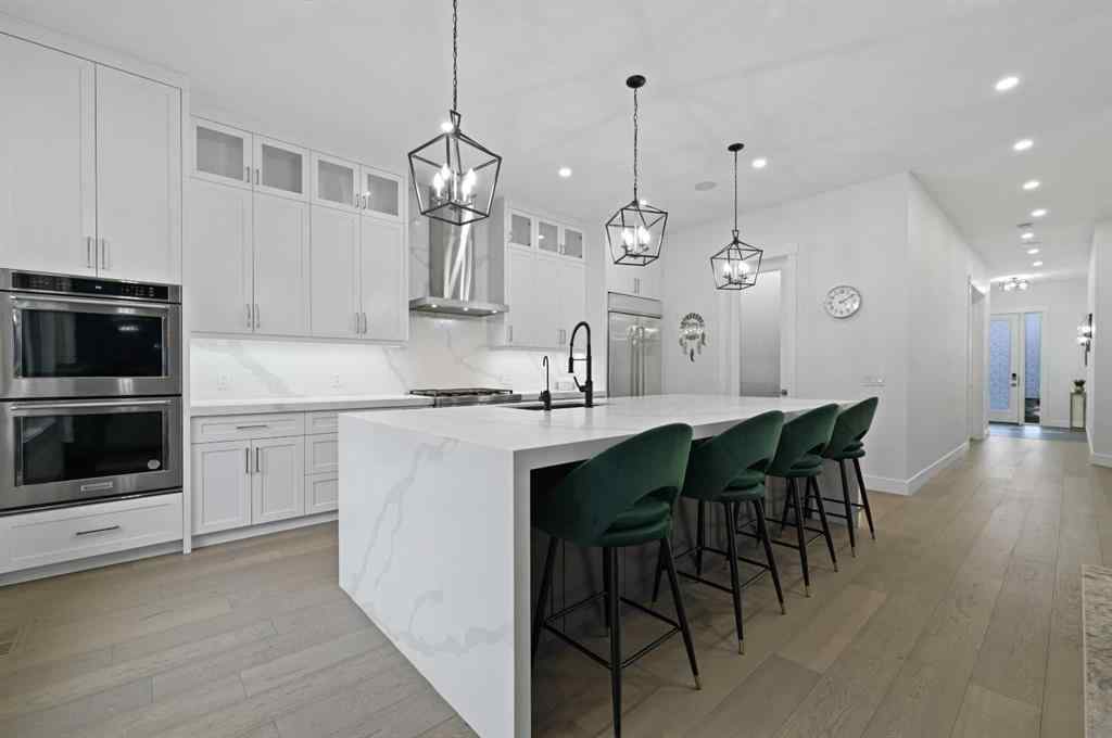 MLS® A2268715 - 7250 Elkton Drive SW in Springbank Hill Calgary, Residential