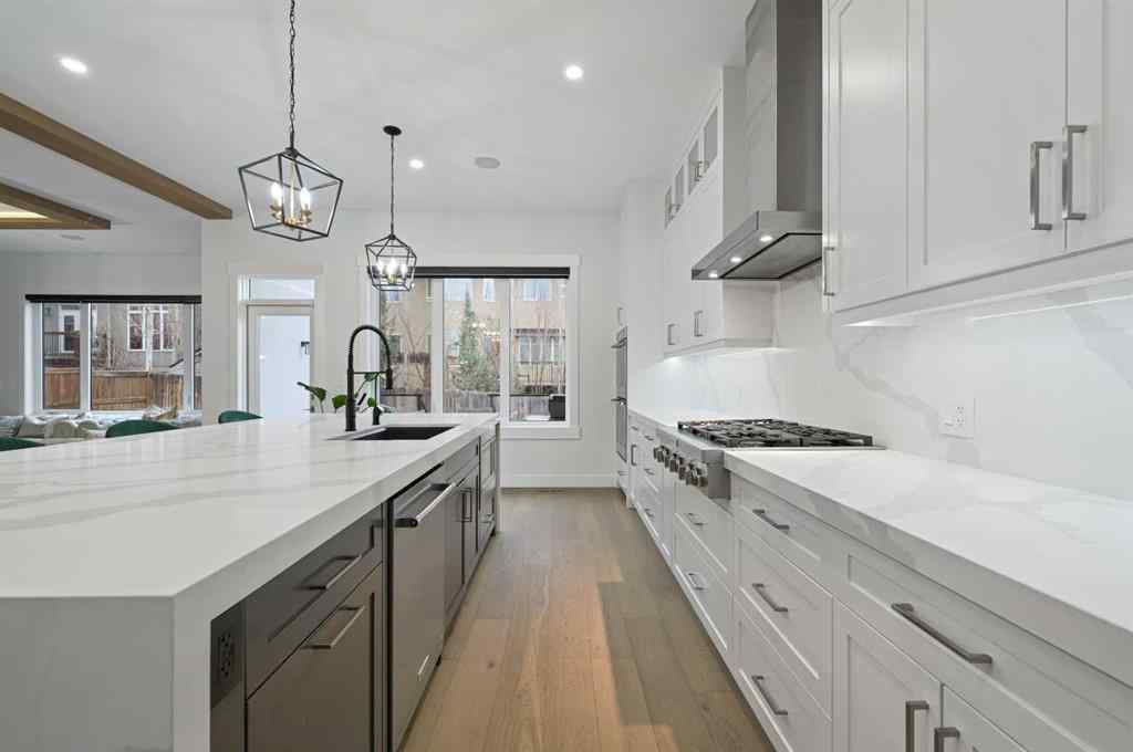 MLS® A2268715 - 7250 Elkton Drive SW in Springbank Hill Calgary, Residential