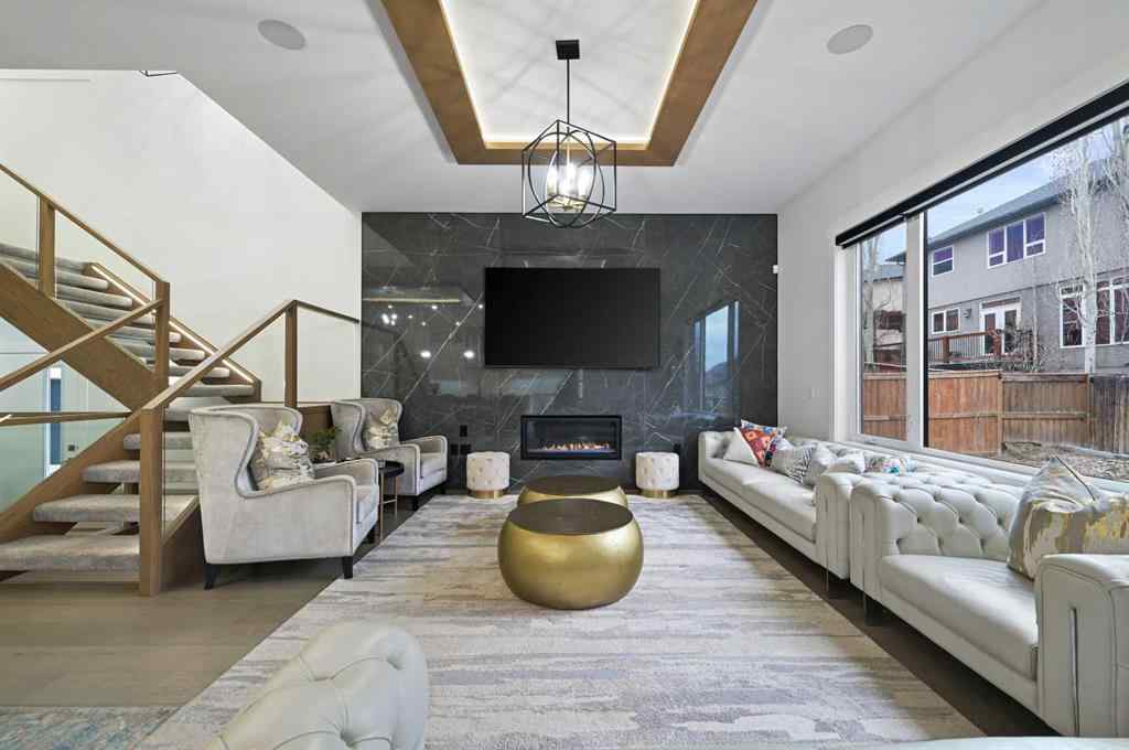 MLS® A2268715 - 7250 Elkton Drive SW in Springbank Hill Calgary, Residential