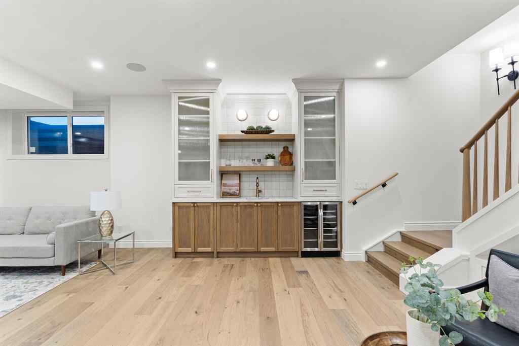 MLS® A2268730 - 1936 31 Avenue SW in South Calgary Calgary, Residential