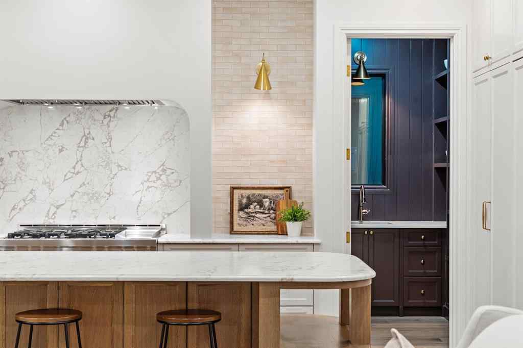 MLS® A2268730 - 1936 31 Avenue SW in South Calgary Calgary, Residential