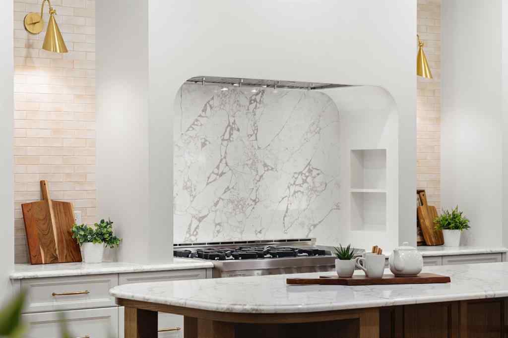 MLS® A2268730 - 1936 31 Avenue SW in South Calgary Calgary, Residential