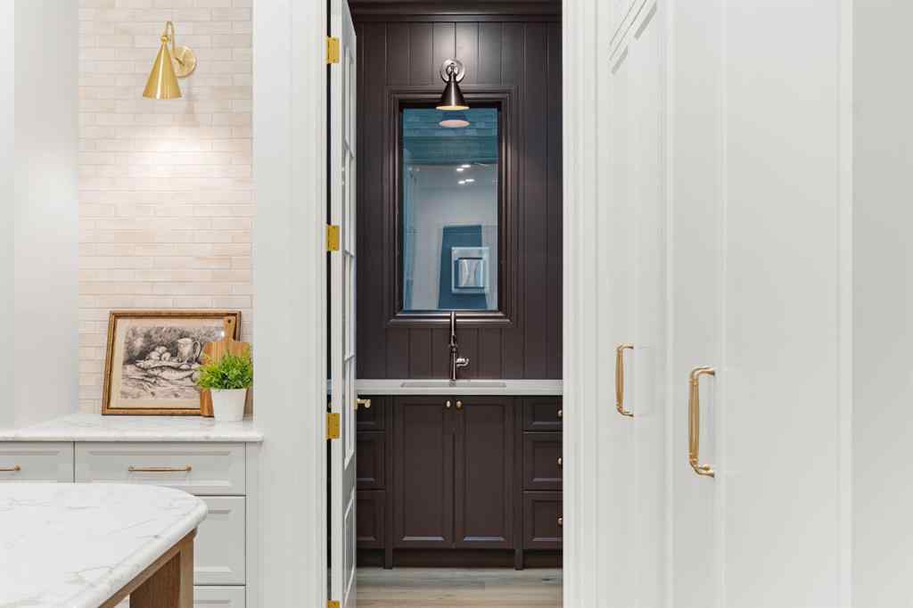 MLS® A2268730 - 1936 31 Avenue SW in South Calgary Calgary, Residential