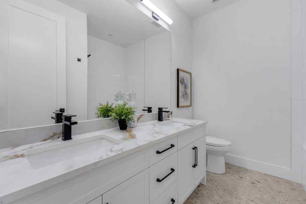 MLS® A2268732 - 4138 7 Avenue SW in Rosscarrock Calgary, Residential