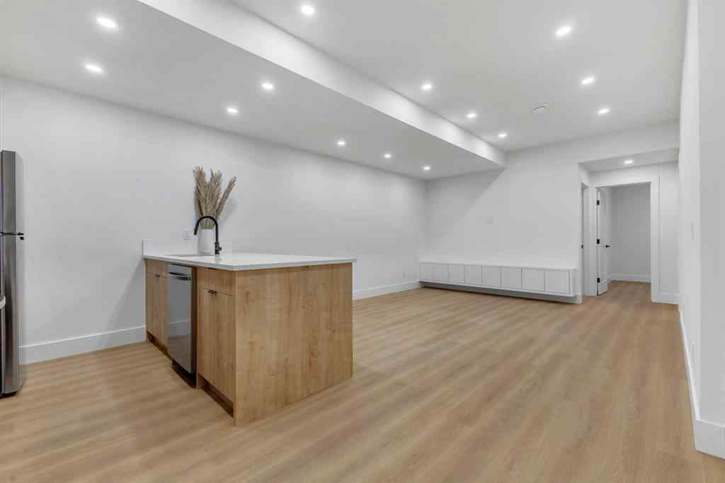 MLS® A2268732 - 4138 7 Avenue SW in Rosscarrock Calgary, Residential