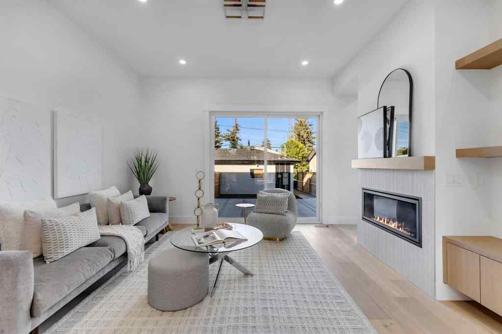 MLS® A2268732 - 4138 7 Avenue SW in Rosscarrock Calgary, Residential