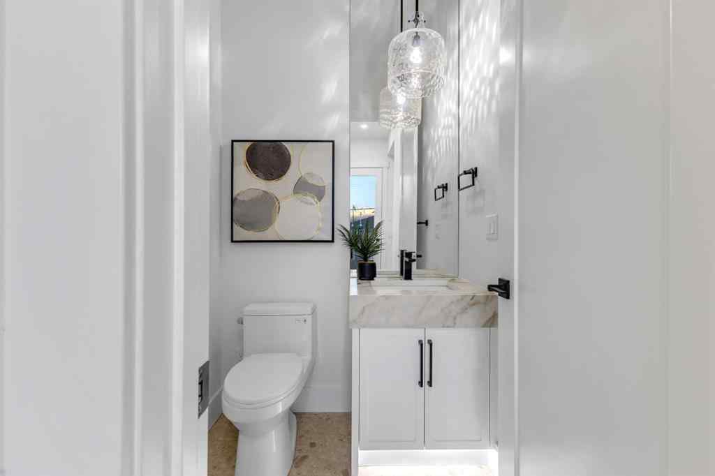 MLS® A2268732 - 4138 7 Avenue SW in Rosscarrock Calgary, Residential