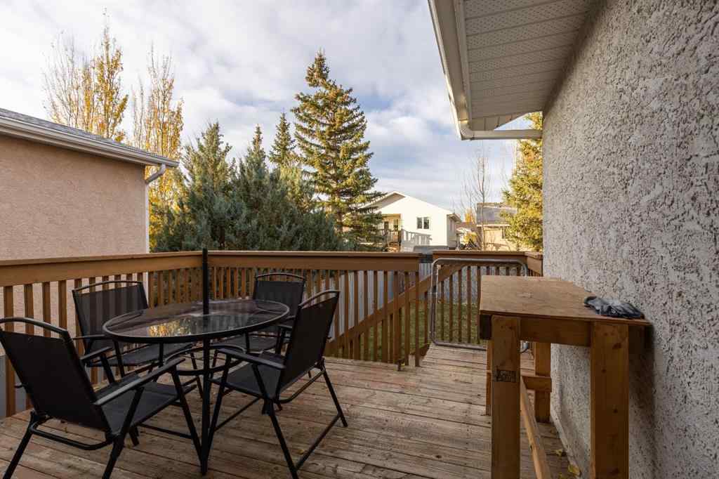 MLS® A2268734 - 66 Assiniboia Way W in Indian Battle Heights Lethbridge, Residential