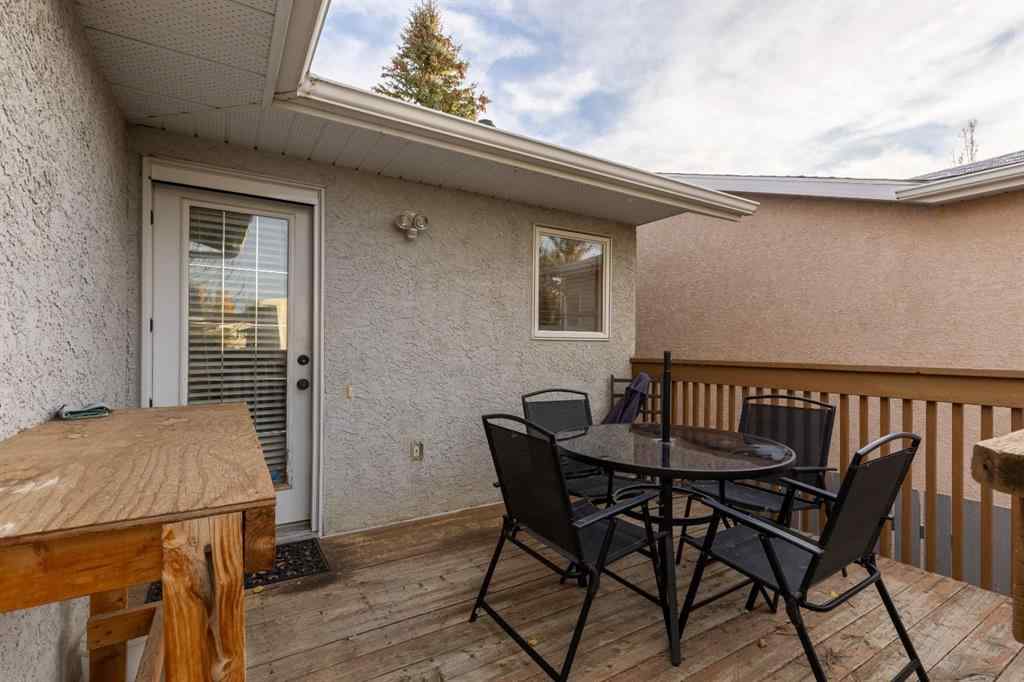 MLS® A2268734 - 66 Assiniboia Way W in Indian Battle Heights Lethbridge, Residential