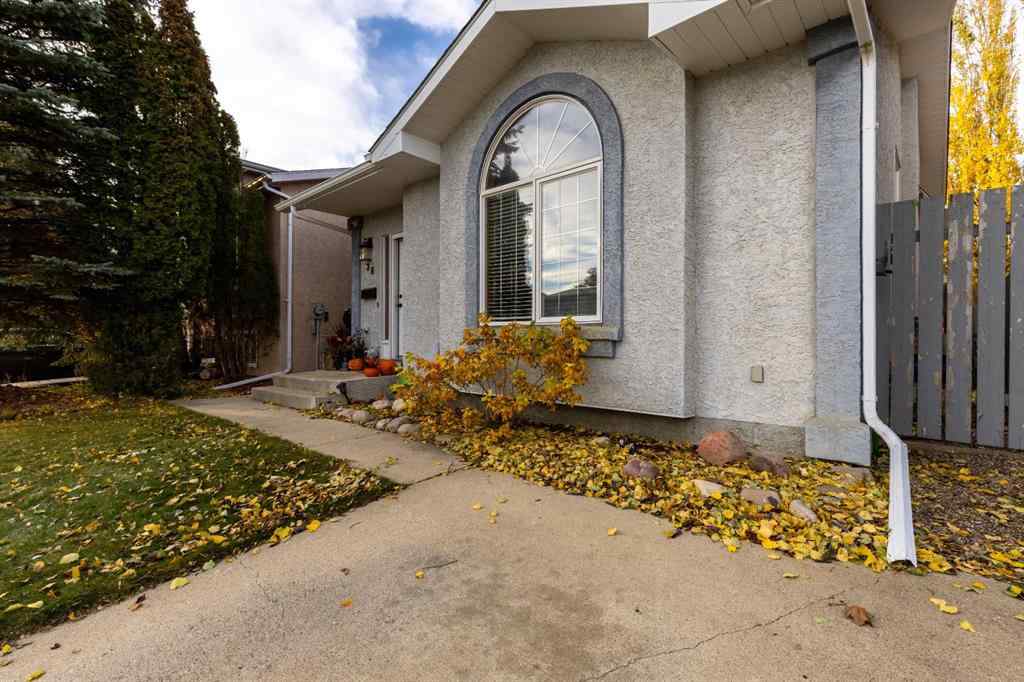 MLS® A2268734 - 66 Assiniboia Way W in Indian Battle Heights Lethbridge, Residential