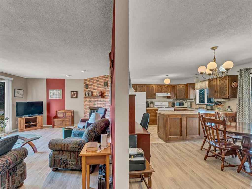 MLS® # A2268742 - 224 1 Street W in NONE Duchess, Residential Open Houses