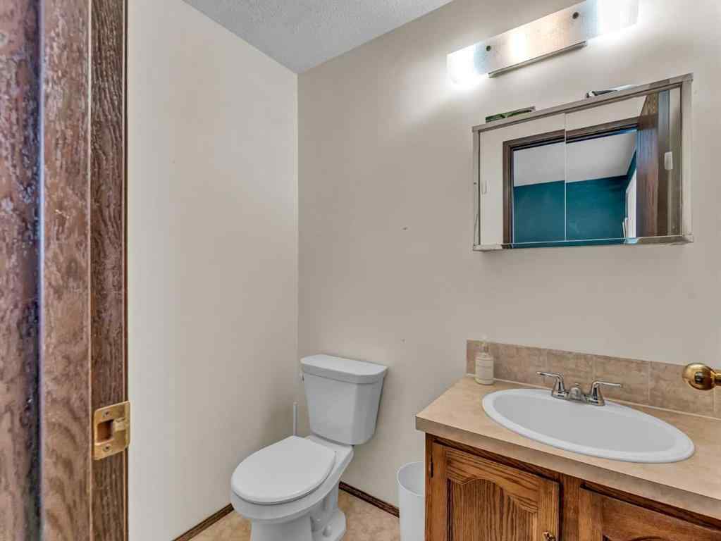 MLS® # A2268742 - 224 1 Street W in NONE Duchess, Residential Open Houses