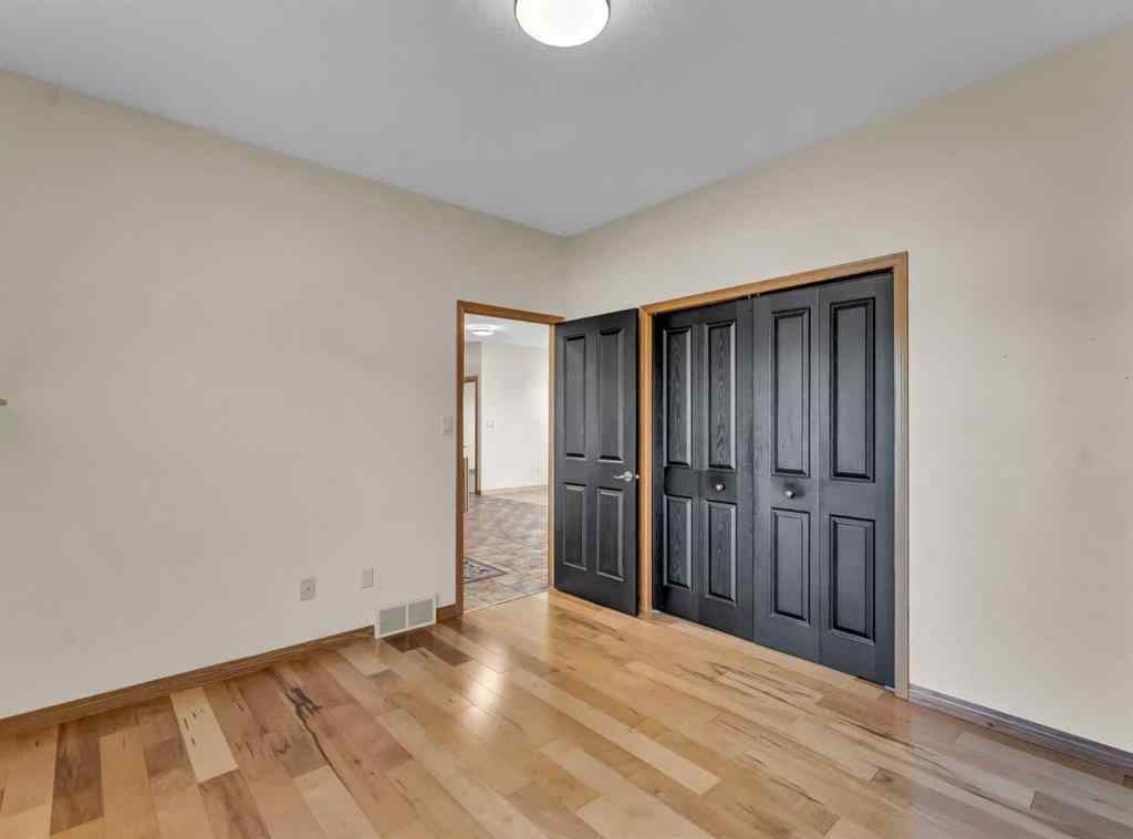 MLS® # A2268744 - 15 White Pelican Way  in NONE Lake Newell Resort, Residential Open Houses